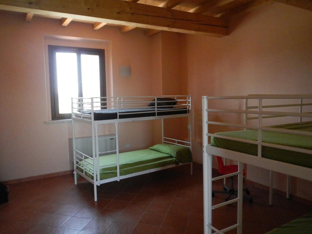 La Cascina Del Sole Pansiyon Rivarolo del Re ed Uniti Oda fotoğraf