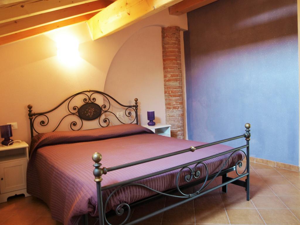 La Cascina Del Sole Pansiyon Rivarolo del Re ed Uniti Dış mekan fotoğraf
