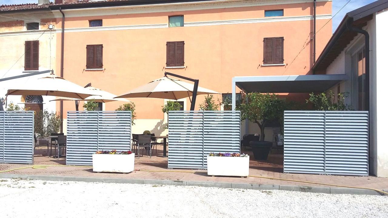 La Cascina Del Sole Pansiyon Rivarolo del Re ed Uniti Dış mekan fotoğraf