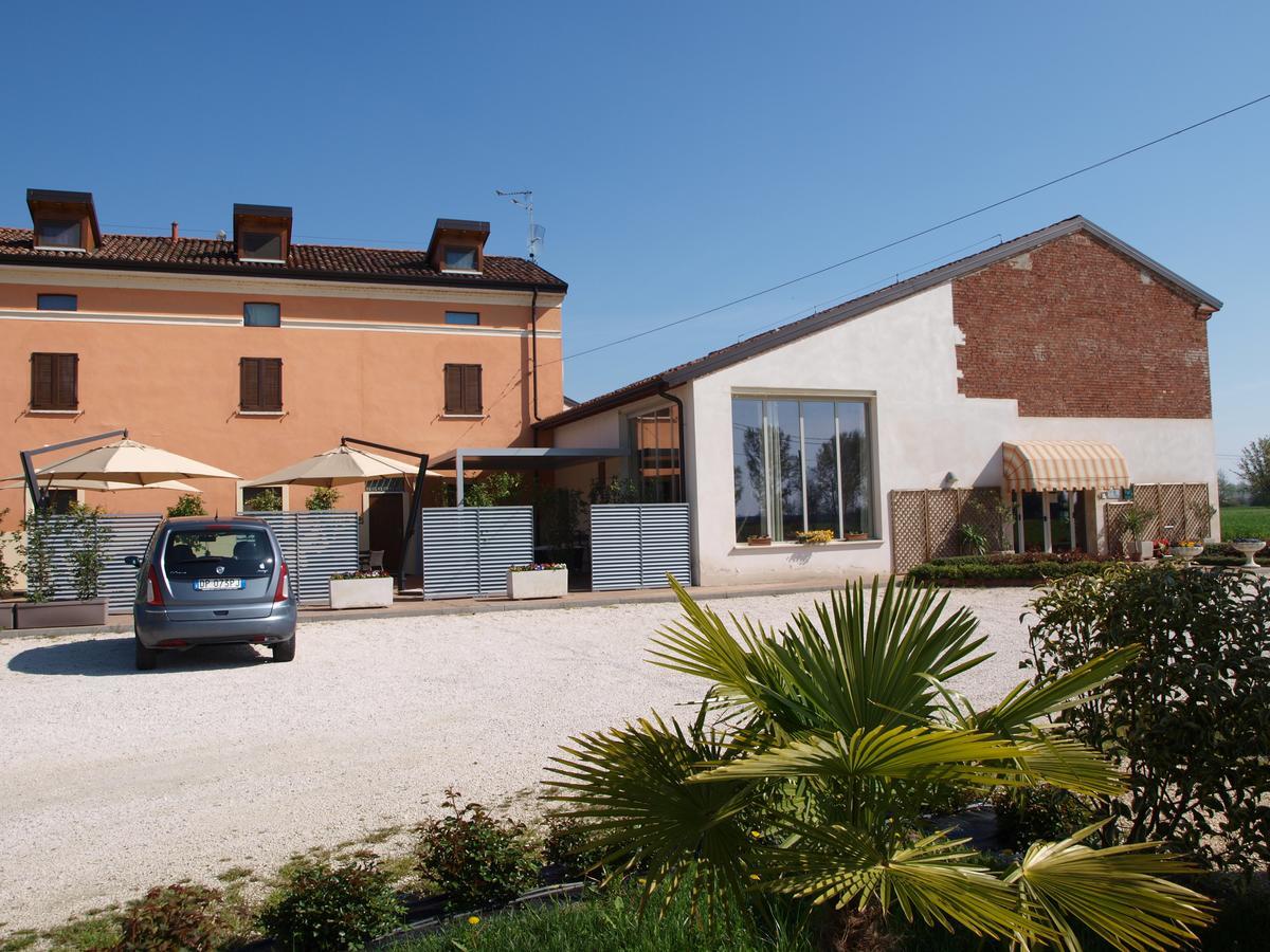 La Cascina Del Sole Pansiyon Rivarolo del Re ed Uniti Dış mekan fotoğraf
