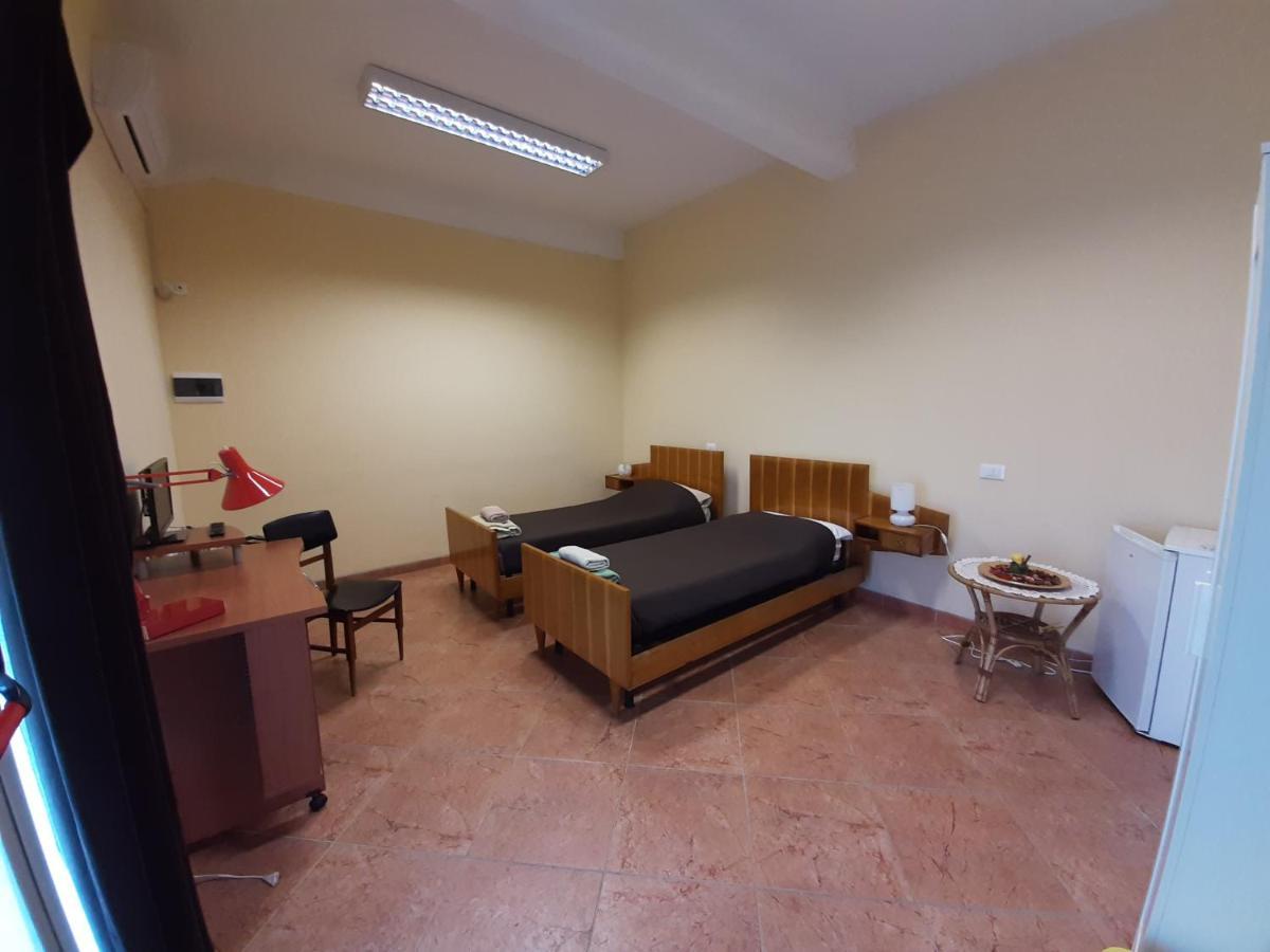 La Cascina Del Sole Pansiyon Rivarolo del Re ed Uniti Dış mekan fotoğraf